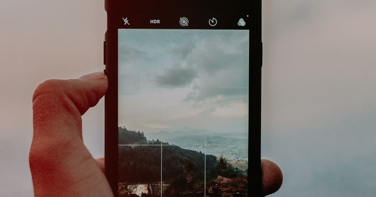 Instagram'da Doğru Kadraj Nedir? Gönderi, Reels ve Hikaye İçin Resmî Oranlar (1,91:1, 3:4, 9:16) ve Fotoğraf Neden Kırpılır?