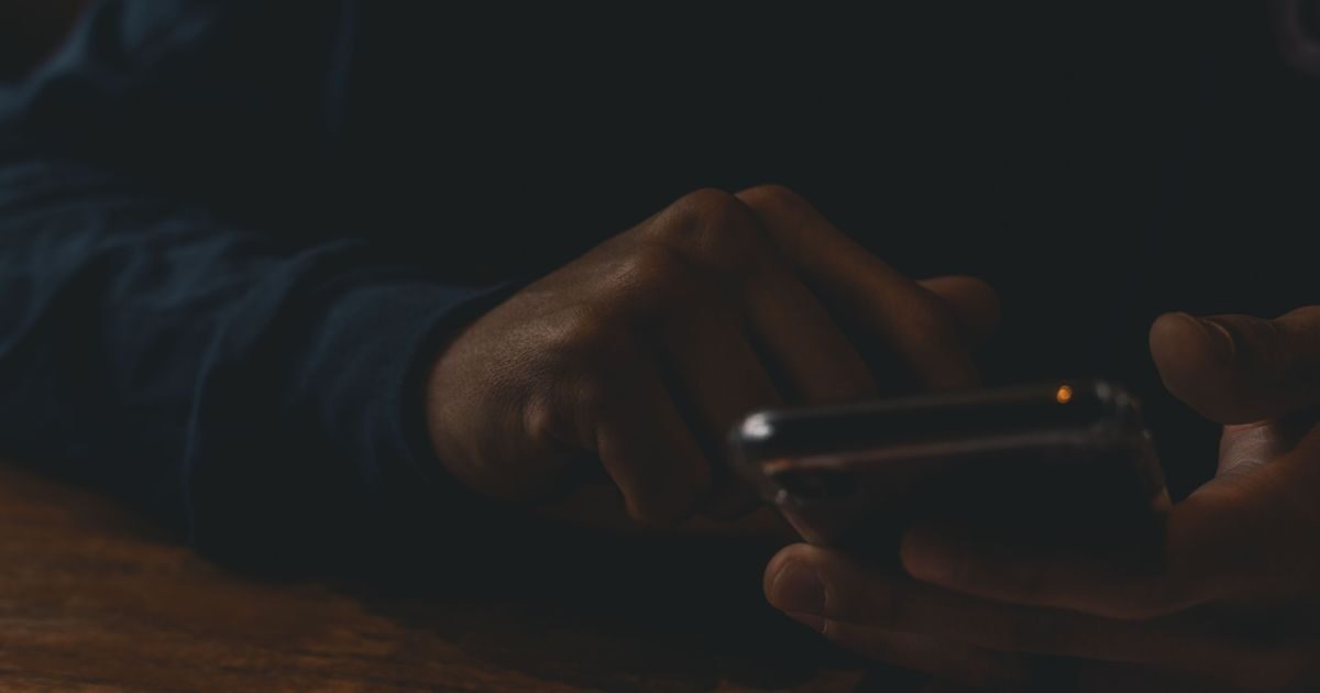 Instagram Mesaj İstekleri: Takip Etmeyenler Mesaj Atabilir mi?