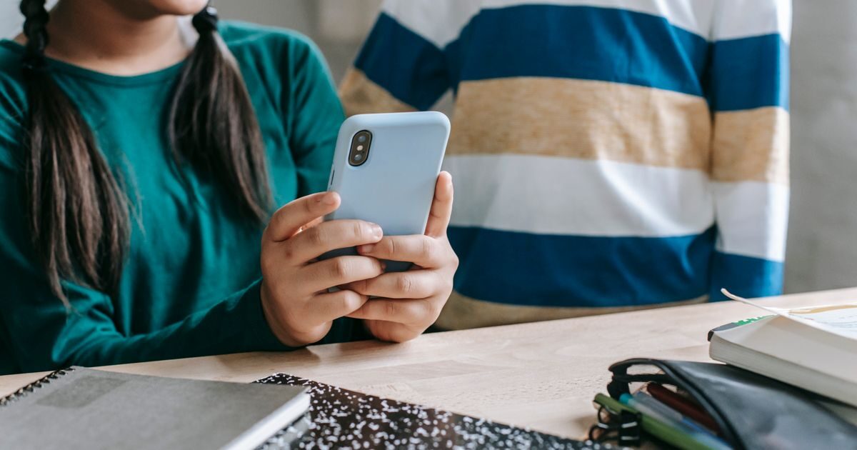 Instagram Okul Ortaklığı Programı Nedir? Okullar Nasıl Katılır, Yeni Özellikler